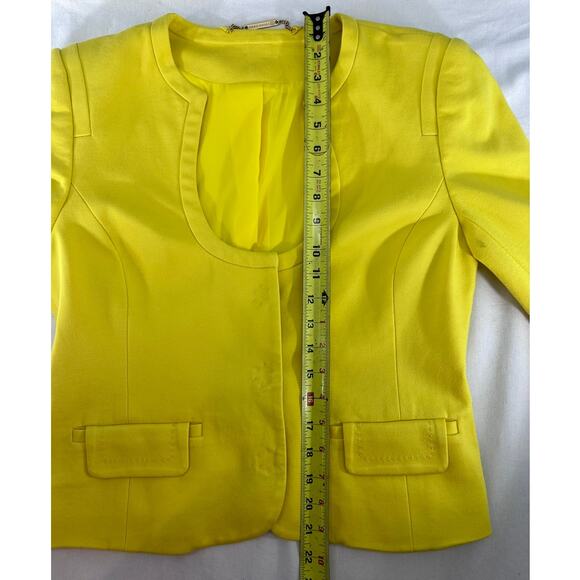 Trina Turk Women's sz M/8 *see desc 3/4 sleeve Yellow Blazer Officewear Vacation - Picture 8 of 12